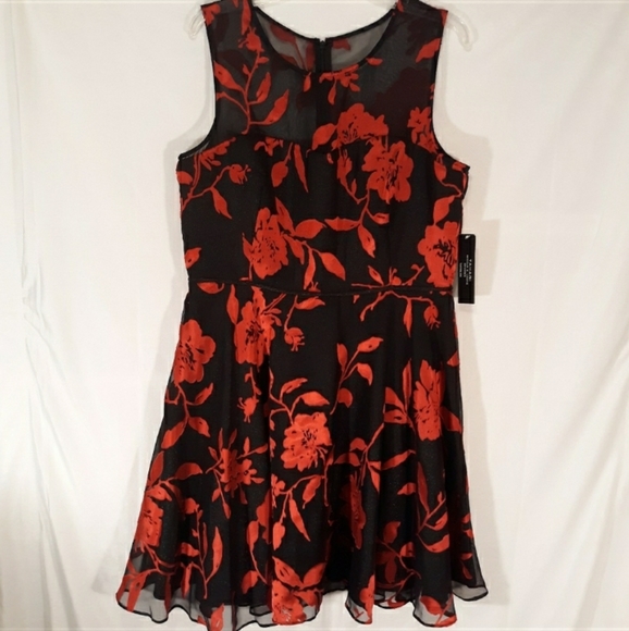 Tahari Black and Red Foil Floral Dress - Picture 5 of 8